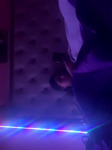 Flossy_Vettie Adult Chat October 1, 2025