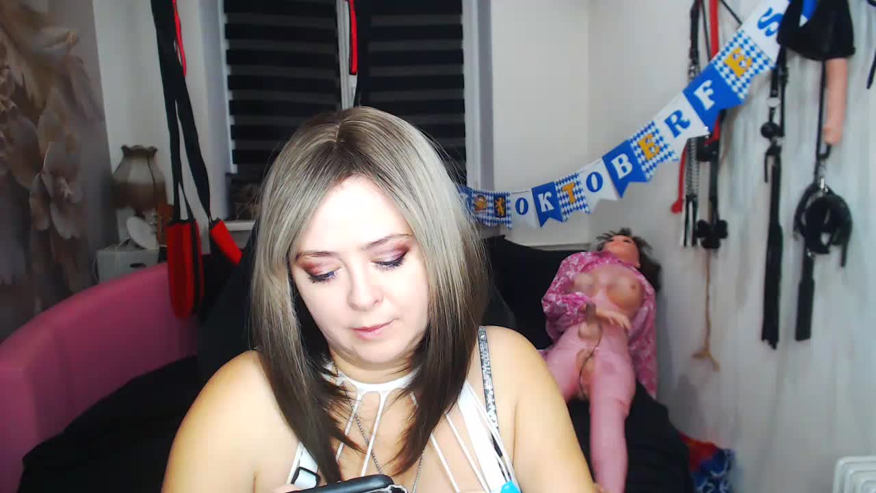 missGODDESS Adult Chat October 1, 2025