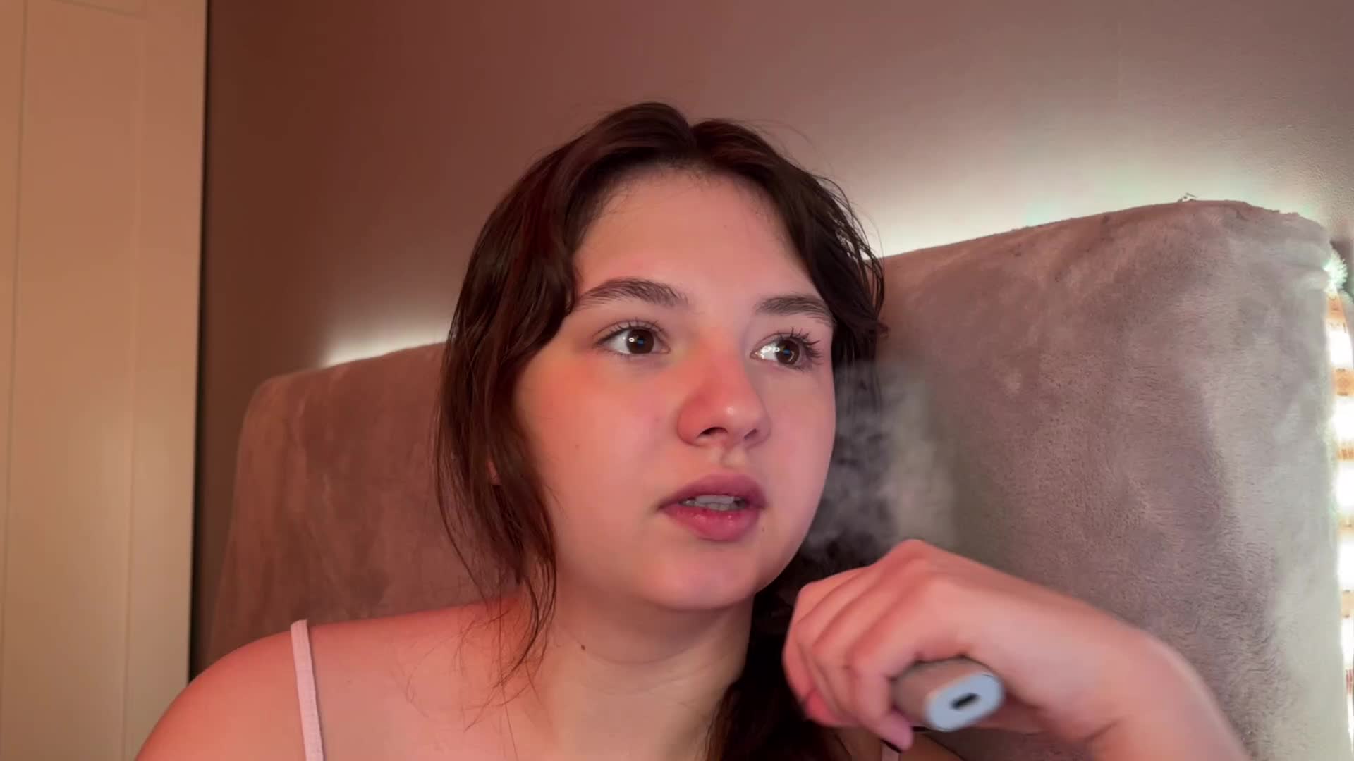 AlisaRichGold Adult Chat October 1, 2025