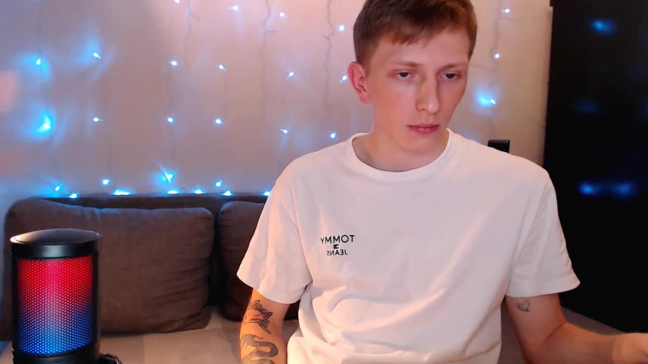 juliaanddima Adult Chat October 1, 2025