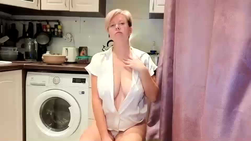 stasya_07 Adult Chat October 1, 2025