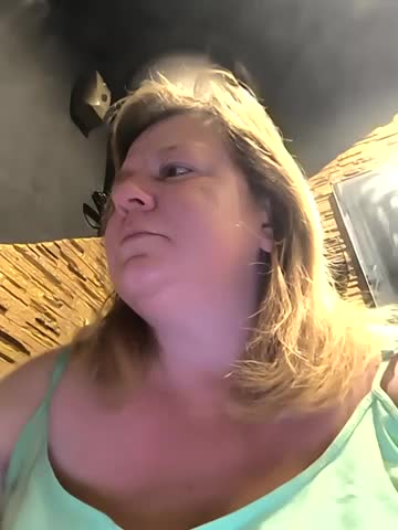 jusichka Adult Chat October 1, 2025