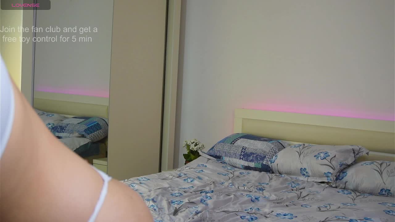 LylianRose Adult Chat October 1, 2025