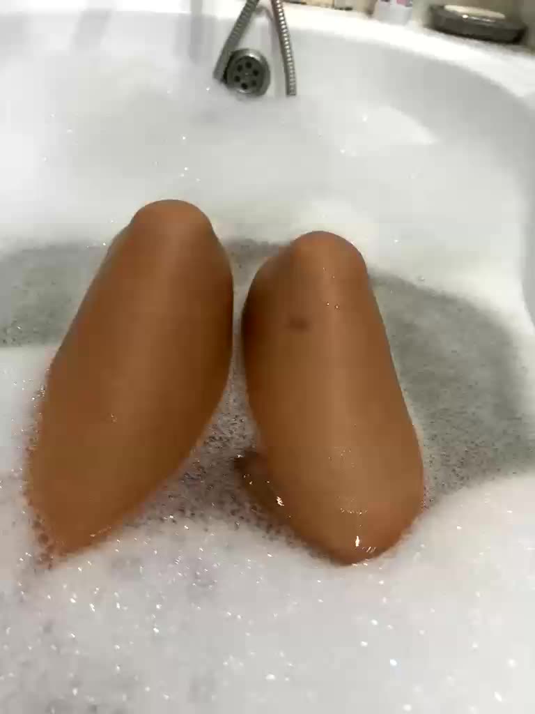 Irini Adult Chat October 1, 2025