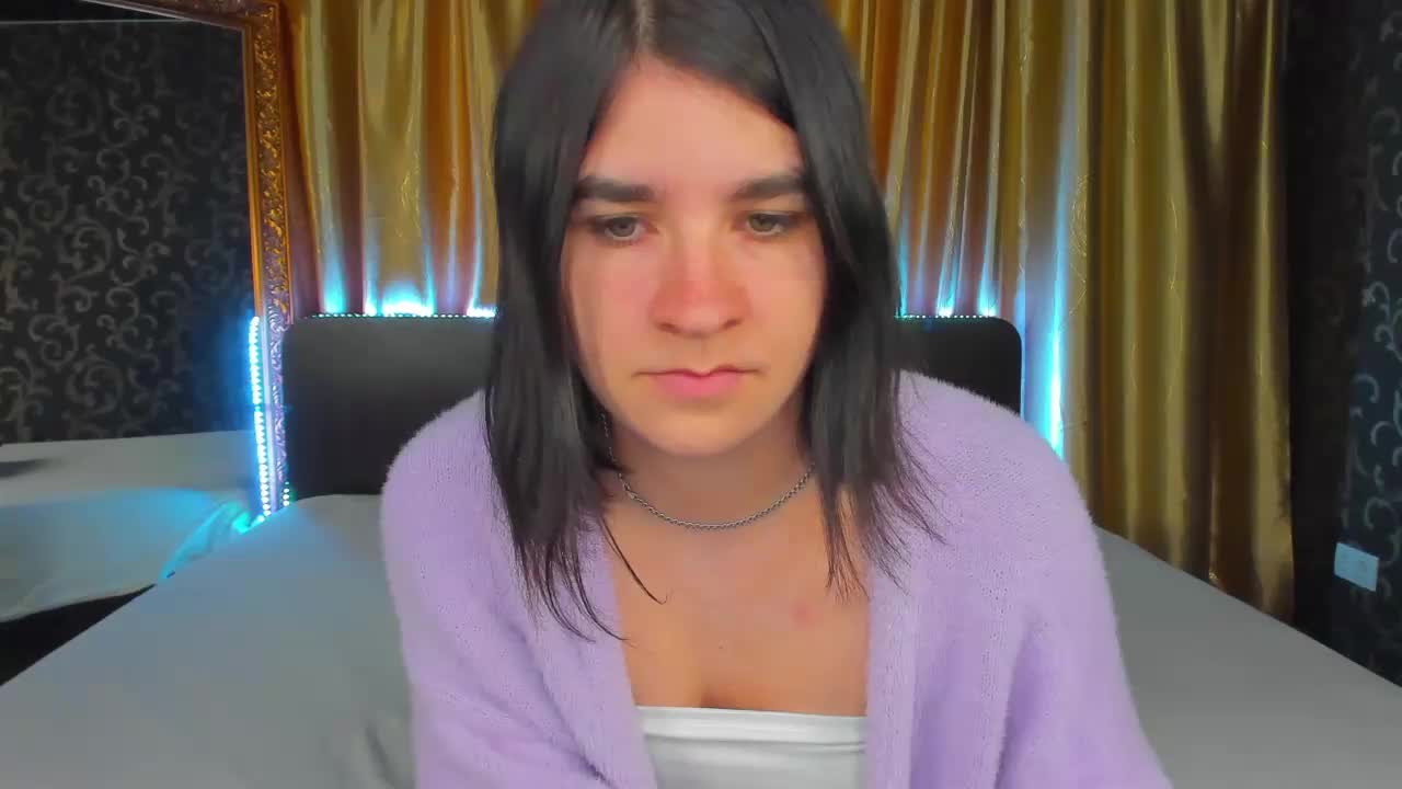 Polly-Love Adult Chat October 1, 2025