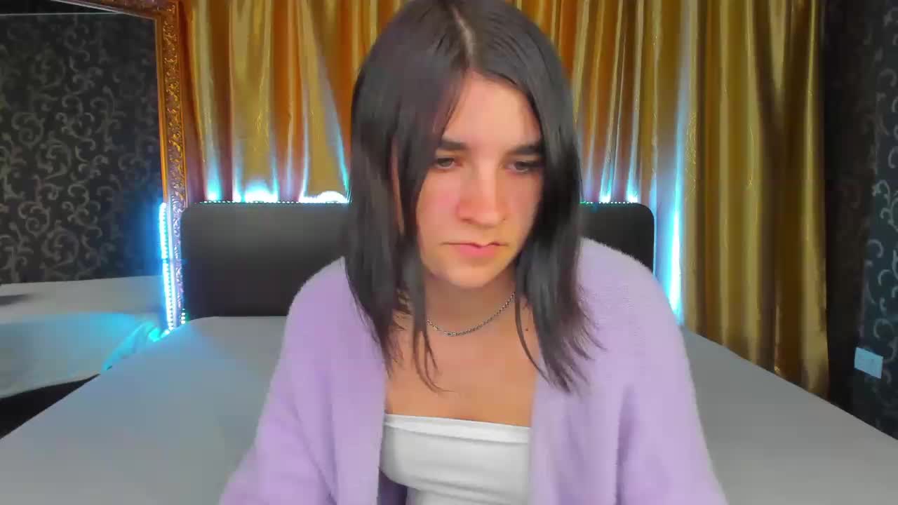 Polly-Love Adult Chat October 1, 2025