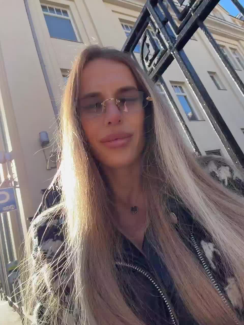 ALVUWKA Adult Chat October 1, 2025