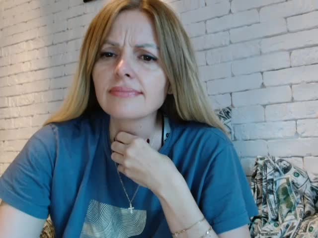 AngelAlone Adult Chat October 1, 2025