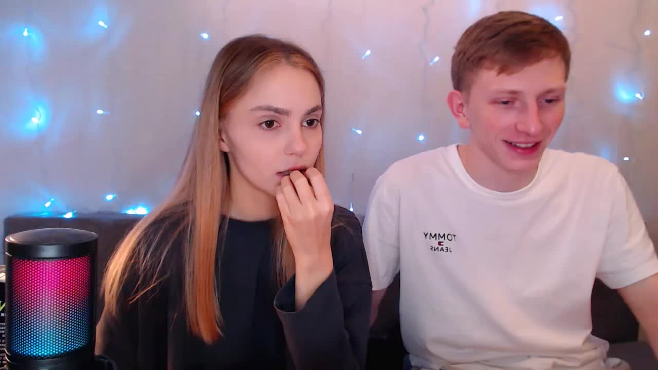 juliaanddima Adult Chat October 1, 2025