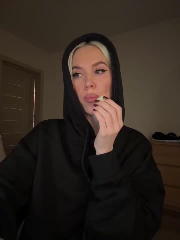 xDinnax Adult Chat October 1, 2025