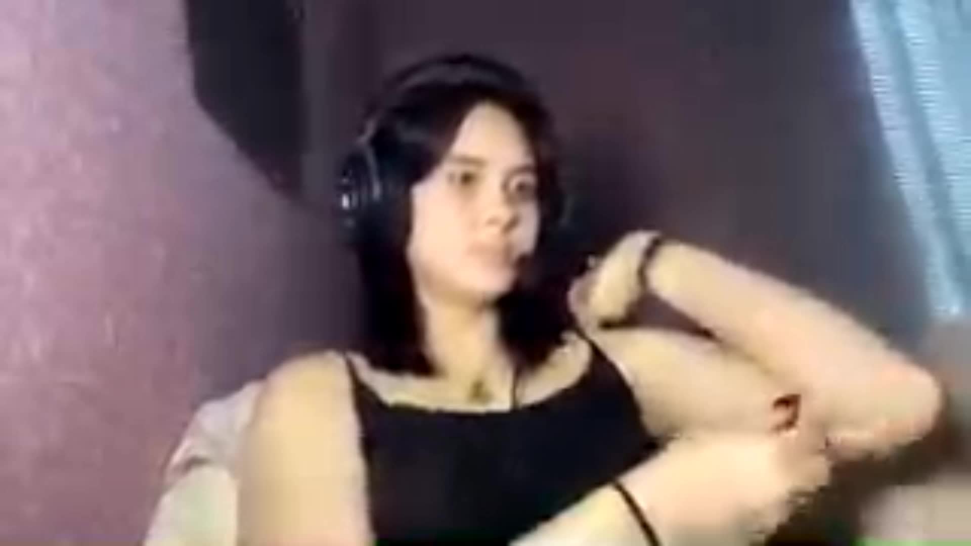 CANDY-LIPS-GIRL Adult Chat October 1, 2025