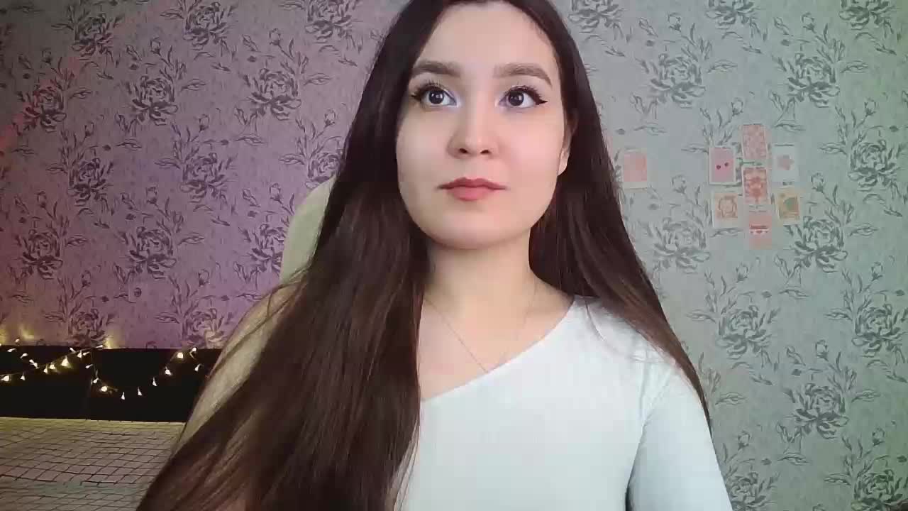 annie-fleur Adult Chat October 2, 2025