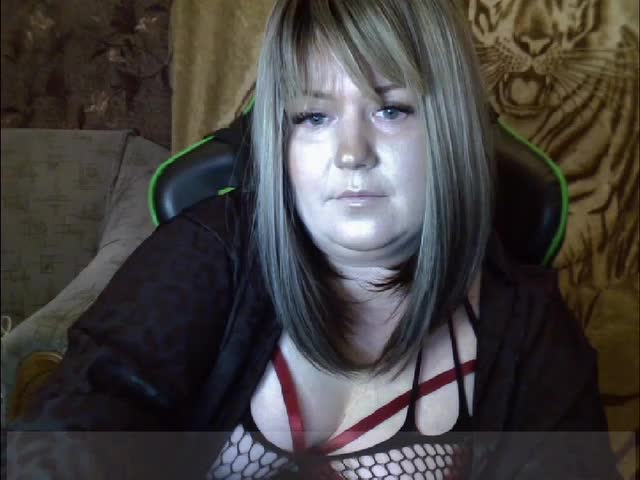 Yuliia_2025-10-01_18-18-45_593 Adult Chat October 2, 2025