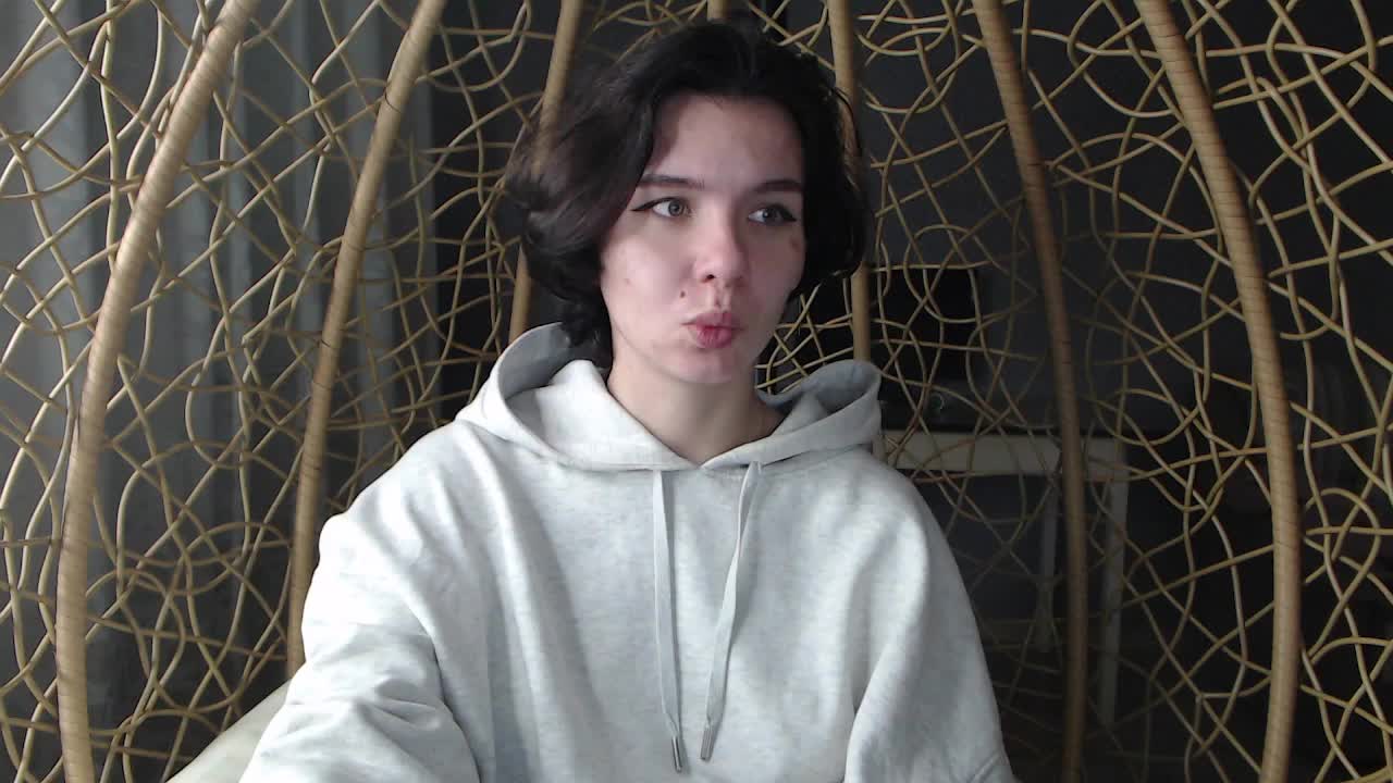 Lulu-Sun Adult Chat October 2, 2025