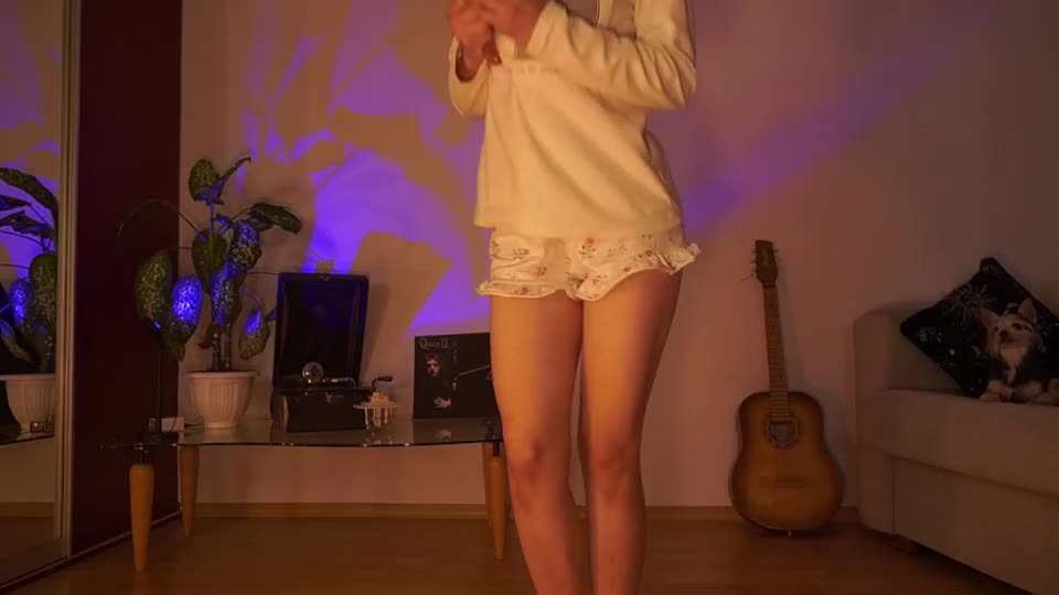 elly_fry Adult Chat October 1, 2025