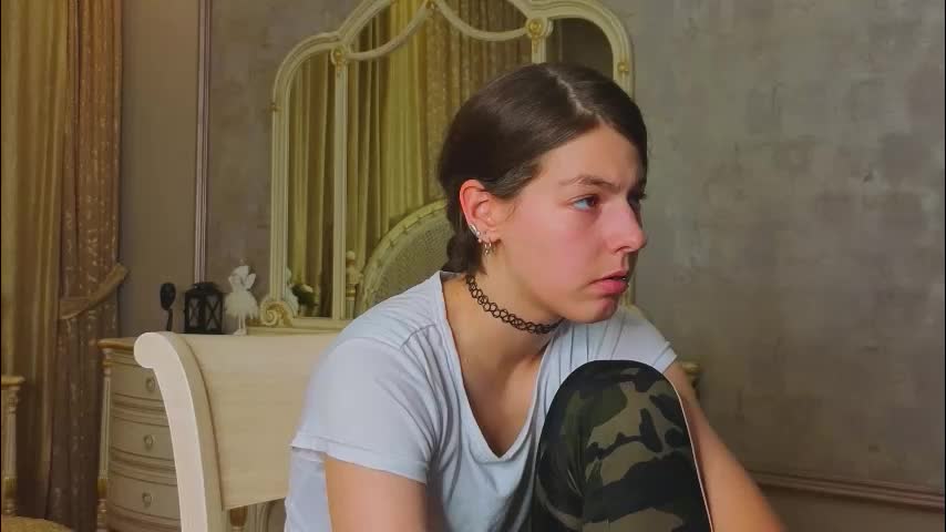 corriezarella Adult Chat October 2, 2025