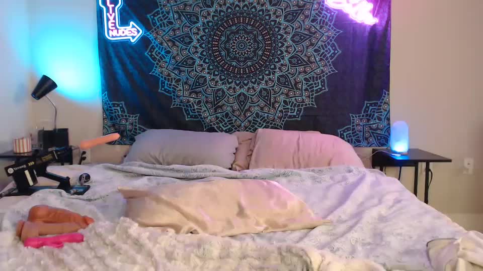 petitegirluvsdick Adult Chat October 2, 2025