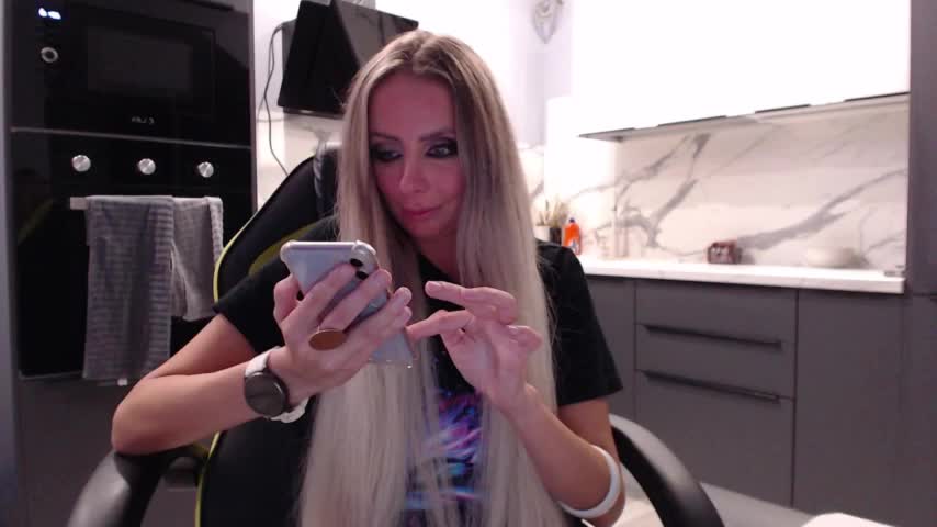 blondalina Adult Chat October 2, 2025