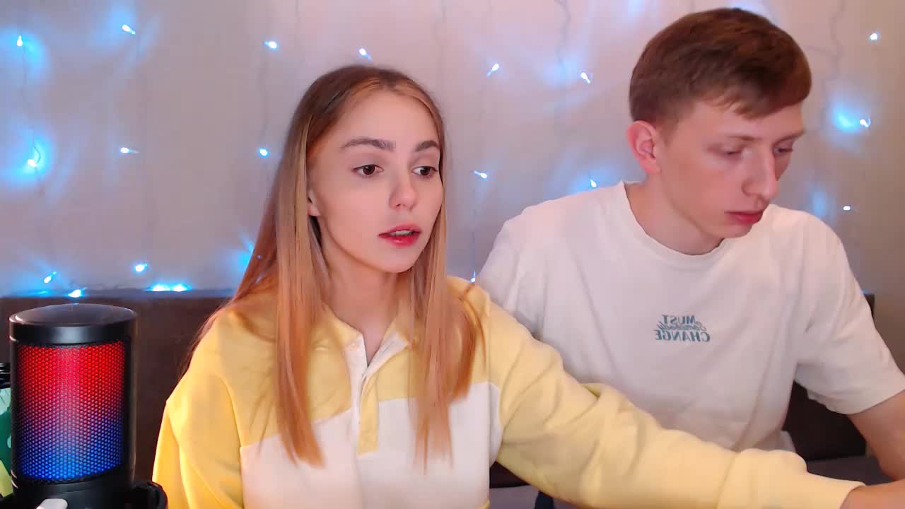 juliaanddima Adult Chat October 2, 2025