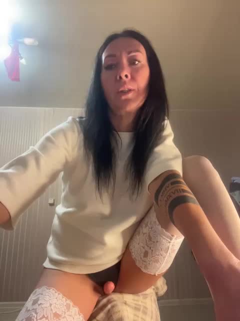 Karolina_Milf Adult Chat October 2, 2025