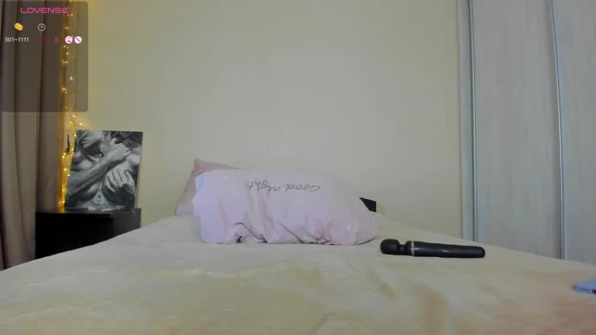 Bella_Foryou Adult Chat October 2, 2025