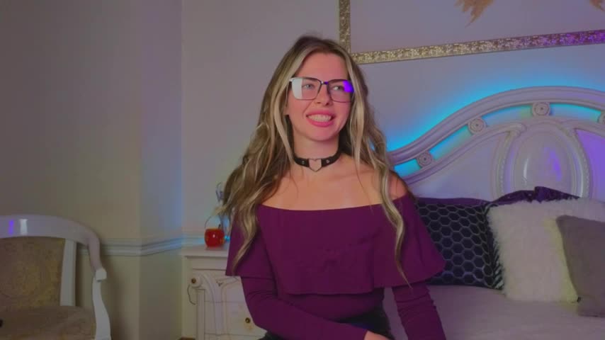 Real_Tini Adult Chat October 2, 2025