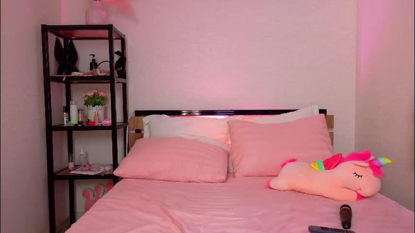 lovely_poppy Adult Chat October 2, 2025