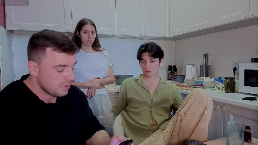 ihavepaws33 Adult Chat October 2, 2025