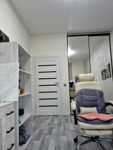 Monna Adult Chat October 2, 2025