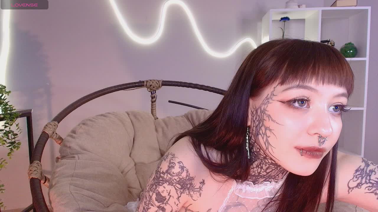 EmmaWillis Adult Chat October 2, 2025