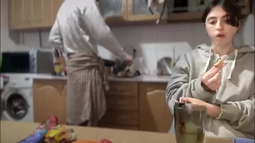 rosea_champagne Adult Chat October 2, 2025