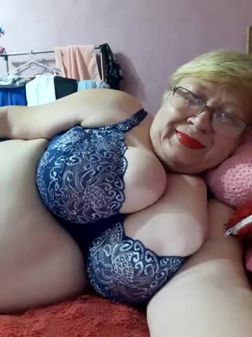 Lena_Gaby Adult Chat October 3, 2025