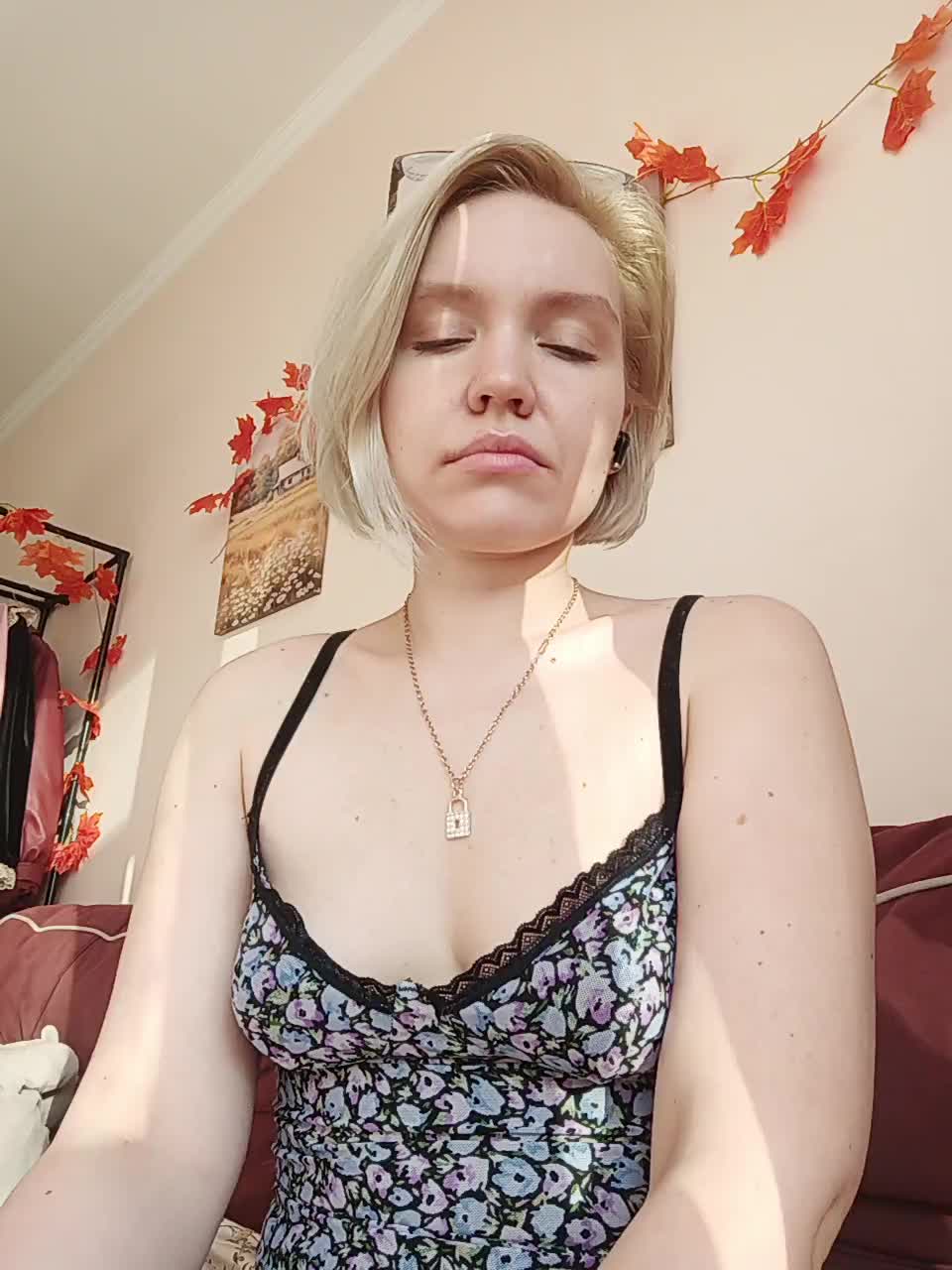 LadyAnny Adult Chat October 3, 2025