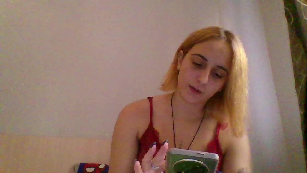 Hotredhead01 Adult Chat October 3, 2025