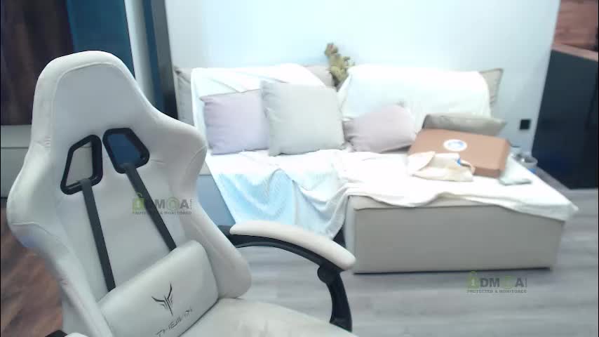 sunny1girl Adult Chat October 2, 2025