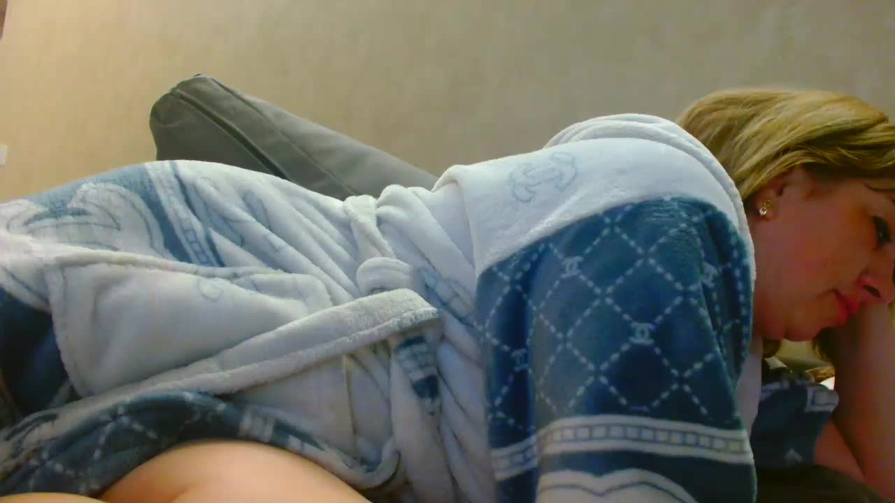 DonnaRosa Adult Chat October 3, 2025