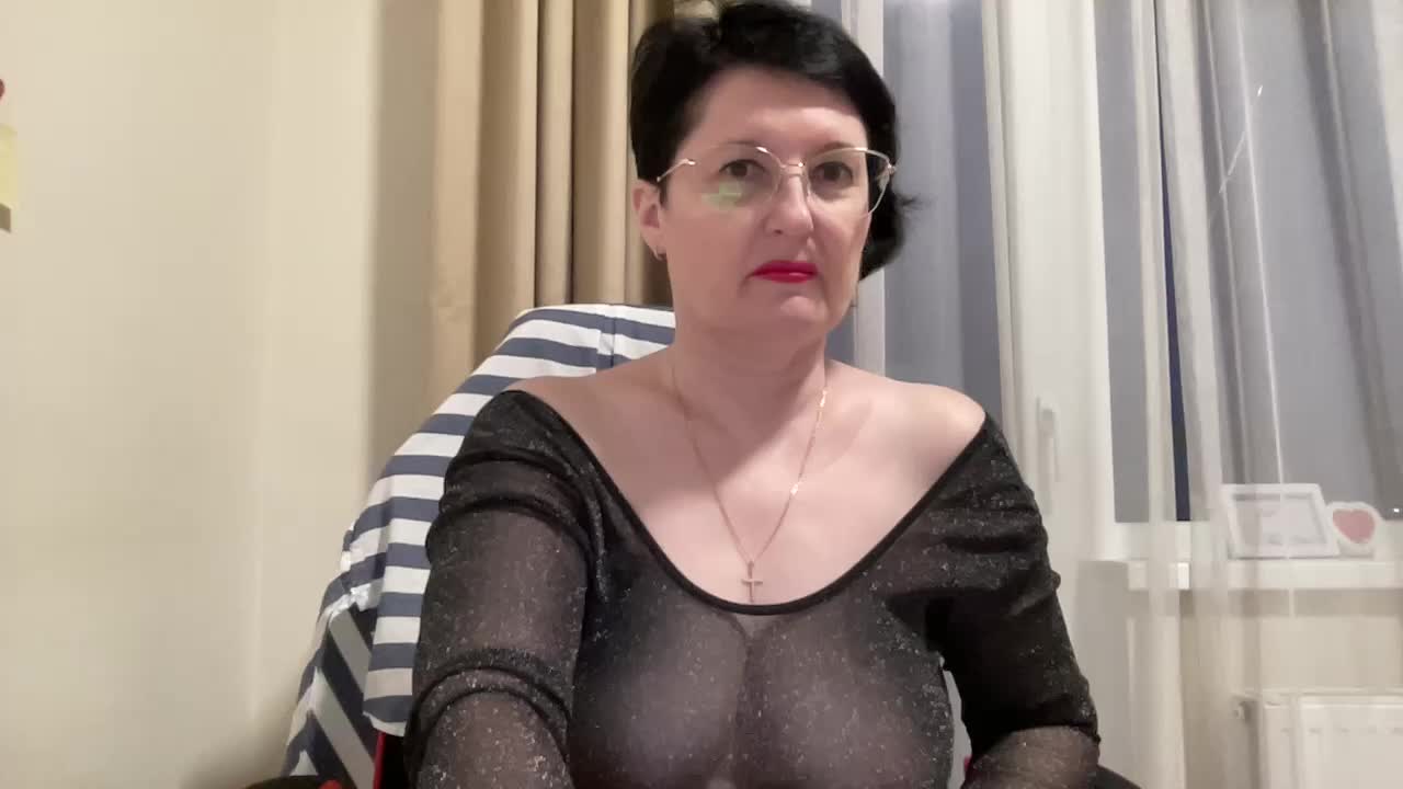 HotMilfPussy Adult Chat October 3, 2025