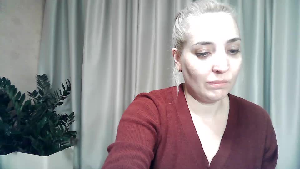 mariska-kiska Adult Chat October 3, 2025