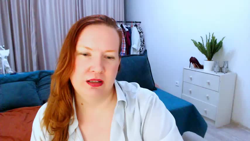 GoddessLara Adult Chat October 3, 2025