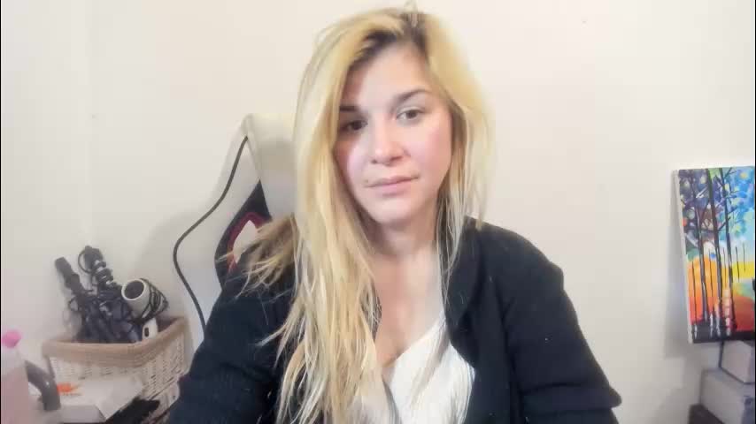 artsyandcraftsy_ Adult Chat October 3, 2025