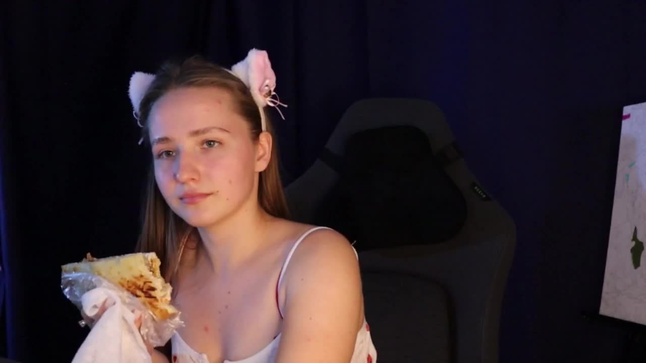 Keily8 Adult Chat October 3, 2025