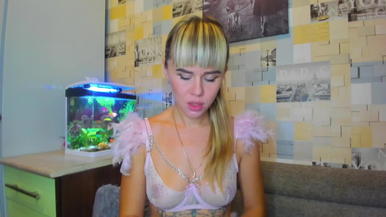 Vanilla_sexy Adult Chat October 3, 2025