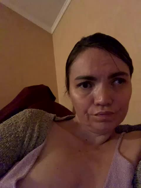 Ella-Pearlie Adult Chat October 3, 2025