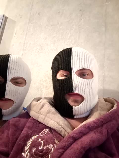 Kiss-Kissaa Adult Chat October 3, 2025