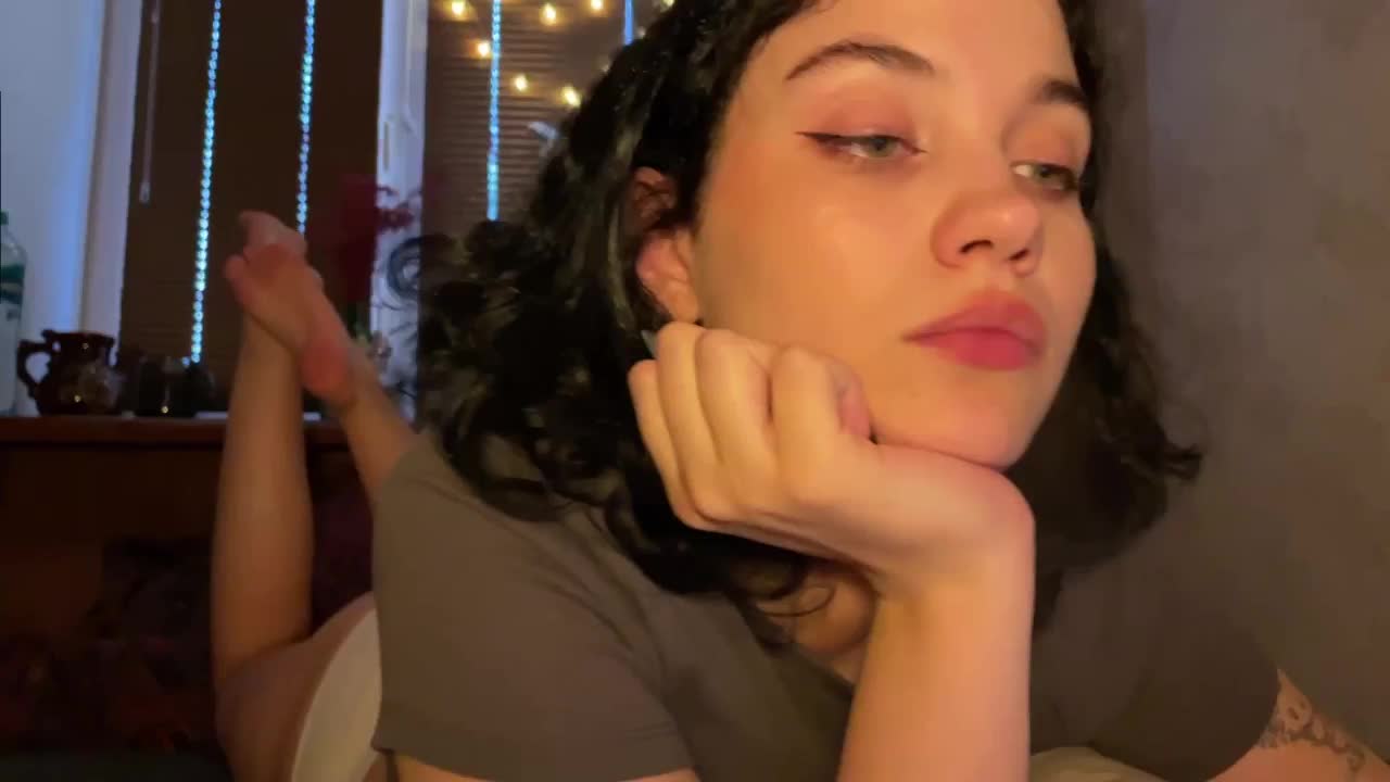 curlymary Adult Chat October 3, 2025