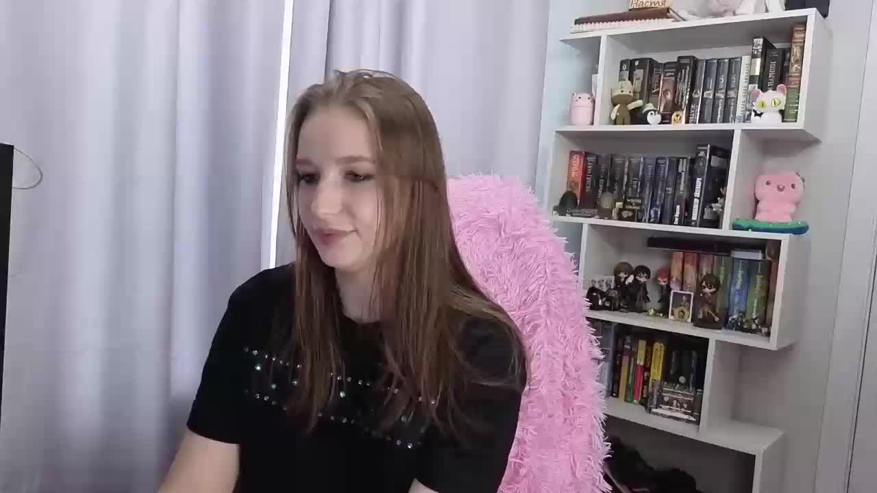 LillyFan-X Adult Chat October 3, 2025