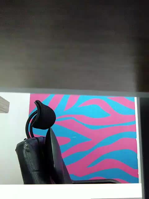 Xo4y-Tpax Adult Chat October 3, 2025