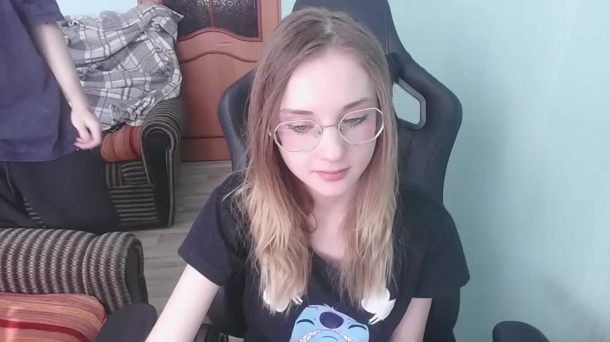 emolina1337 Adult Chat October 3, 2025