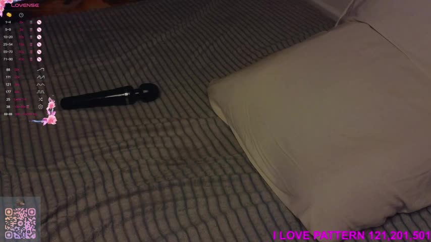 Hollara_Bangg Adult Chat October 3, 2025