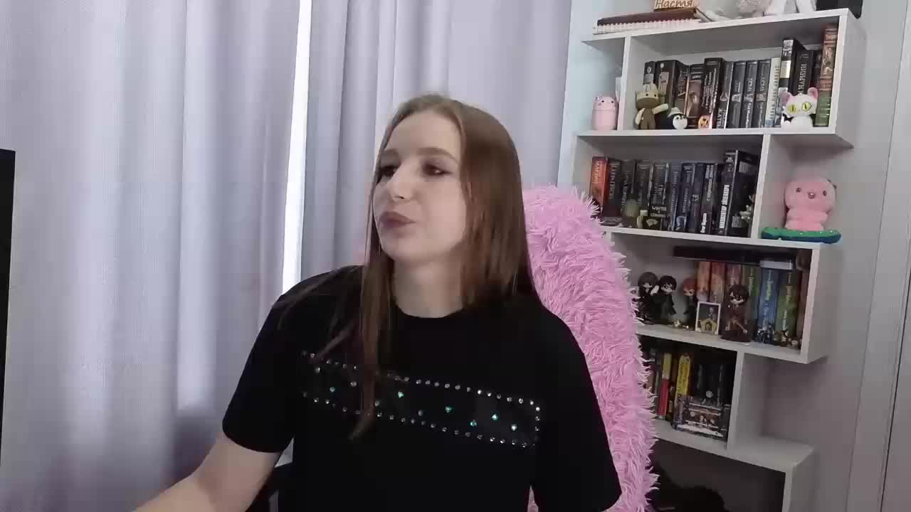 LillyFan-X Adult Chat October 3, 2025